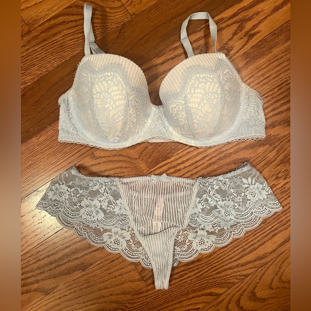 Victorias Secret bra and panty set